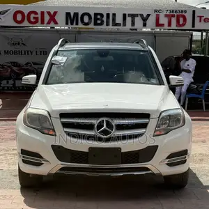 Mercedes-Benz GLK-Class 350 4MATIC 2013 White