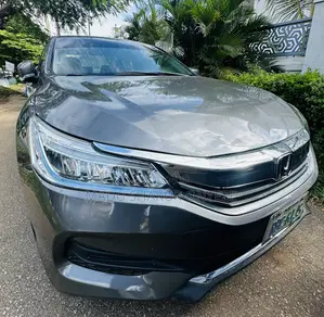 Honda Accord Touring 4dr Sedan FWD (3.5L 6cyl 6A) 2013 Gray