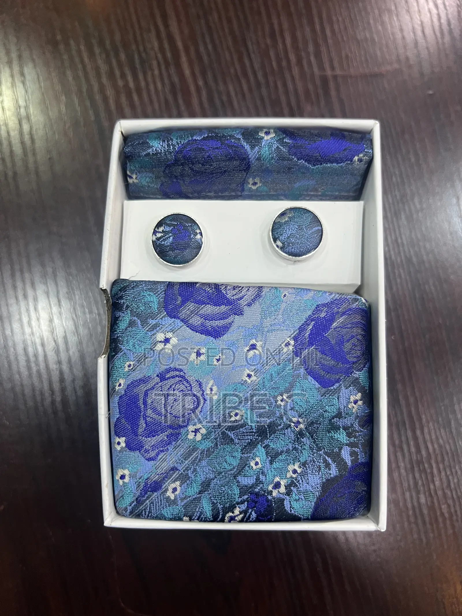Box Neck Ties