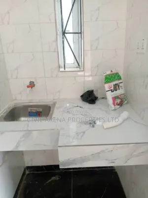 Studio Apartment in Bucknor for rent