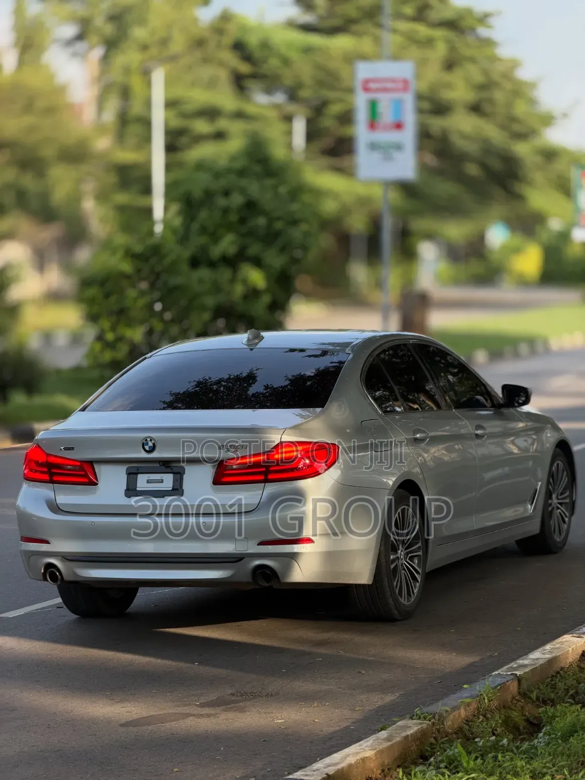 BMW 530i 2019 Silver