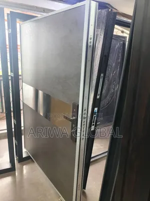 Aluminum Quality Pivot Door