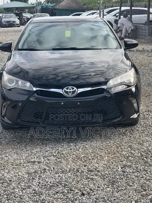 Toyota Camry 2016 Black