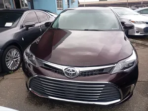 Toyota Avalon Limited Sedan FWD (3.5L 6cyl 6A) 2013 Burgundy