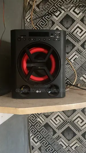 LG Xboom Lk72