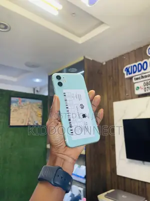 Apple iPhone 11 64 GB Green