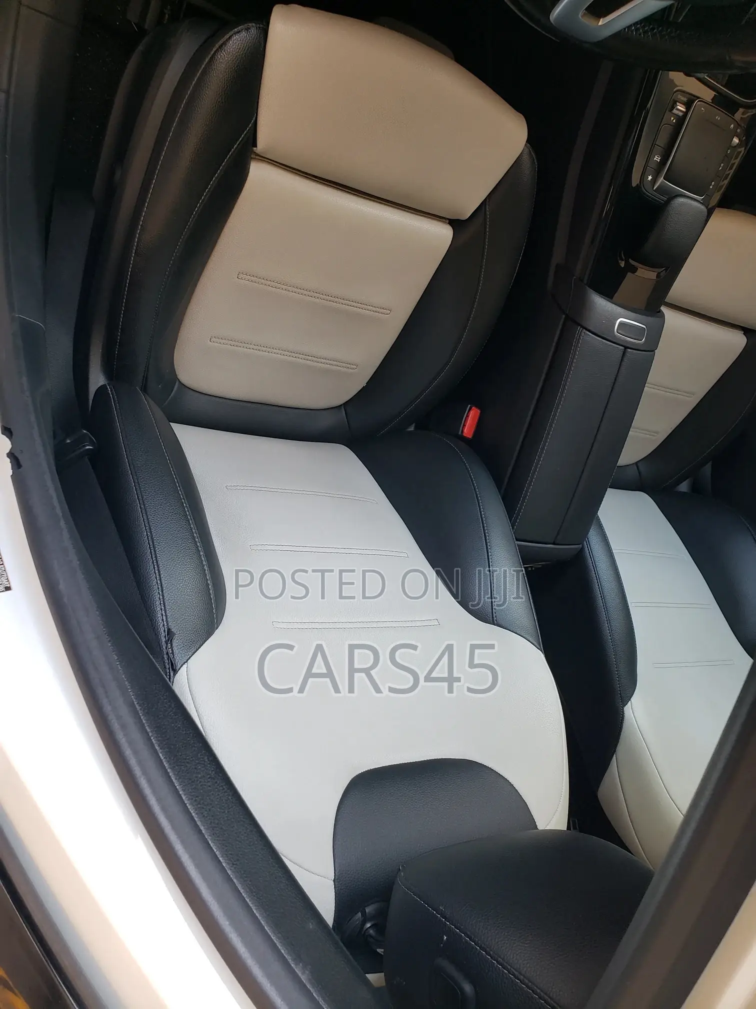 Mercedes-Benz A-Class 2021 White