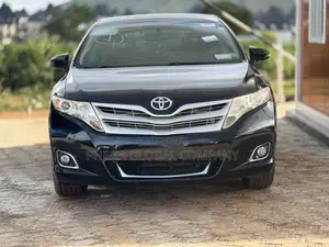 Toyota Venza XLE 2015 Black