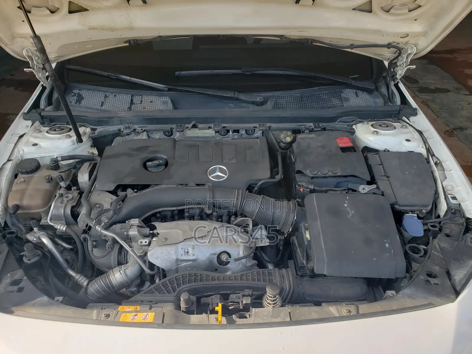 Mercedes-Benz A-Class 2021 White