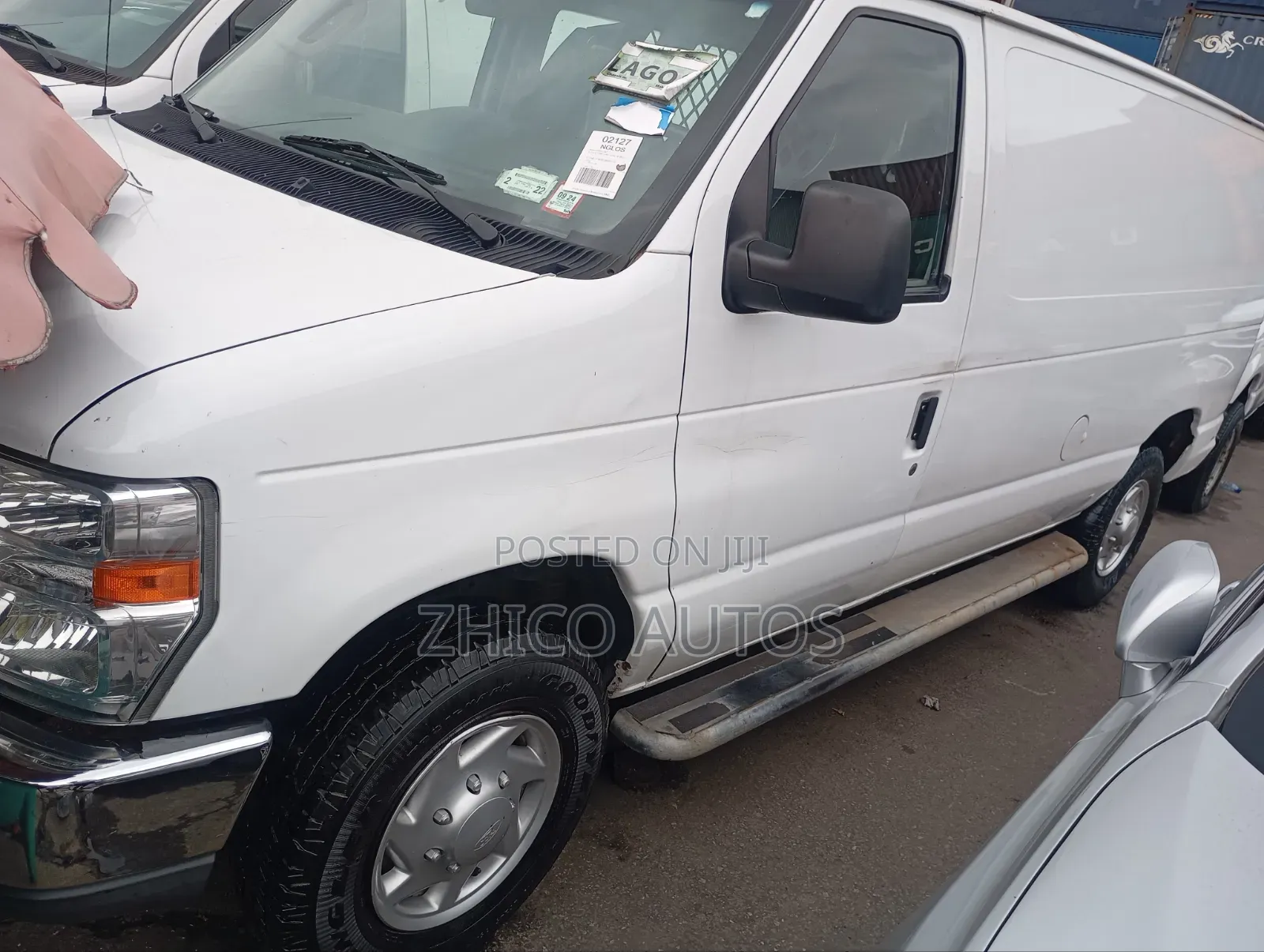 Ford E250 2014 White