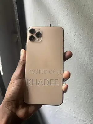 Apple iPhone 11 Pro Max 64 GB Gold