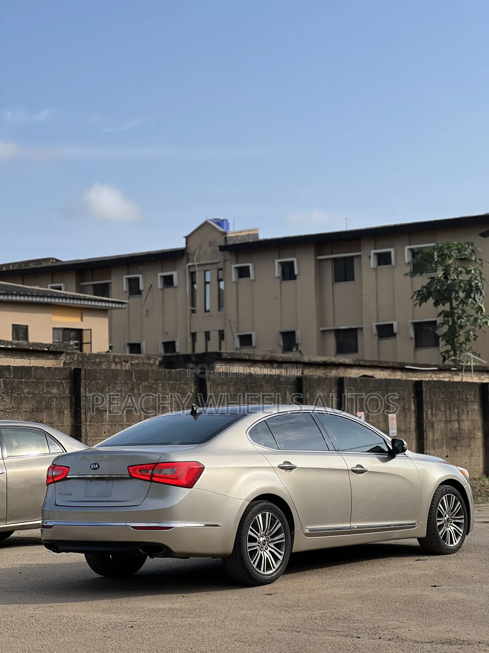 Kia Cadenza 2014 Gray