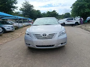 Toyota Camry 2009 Silver