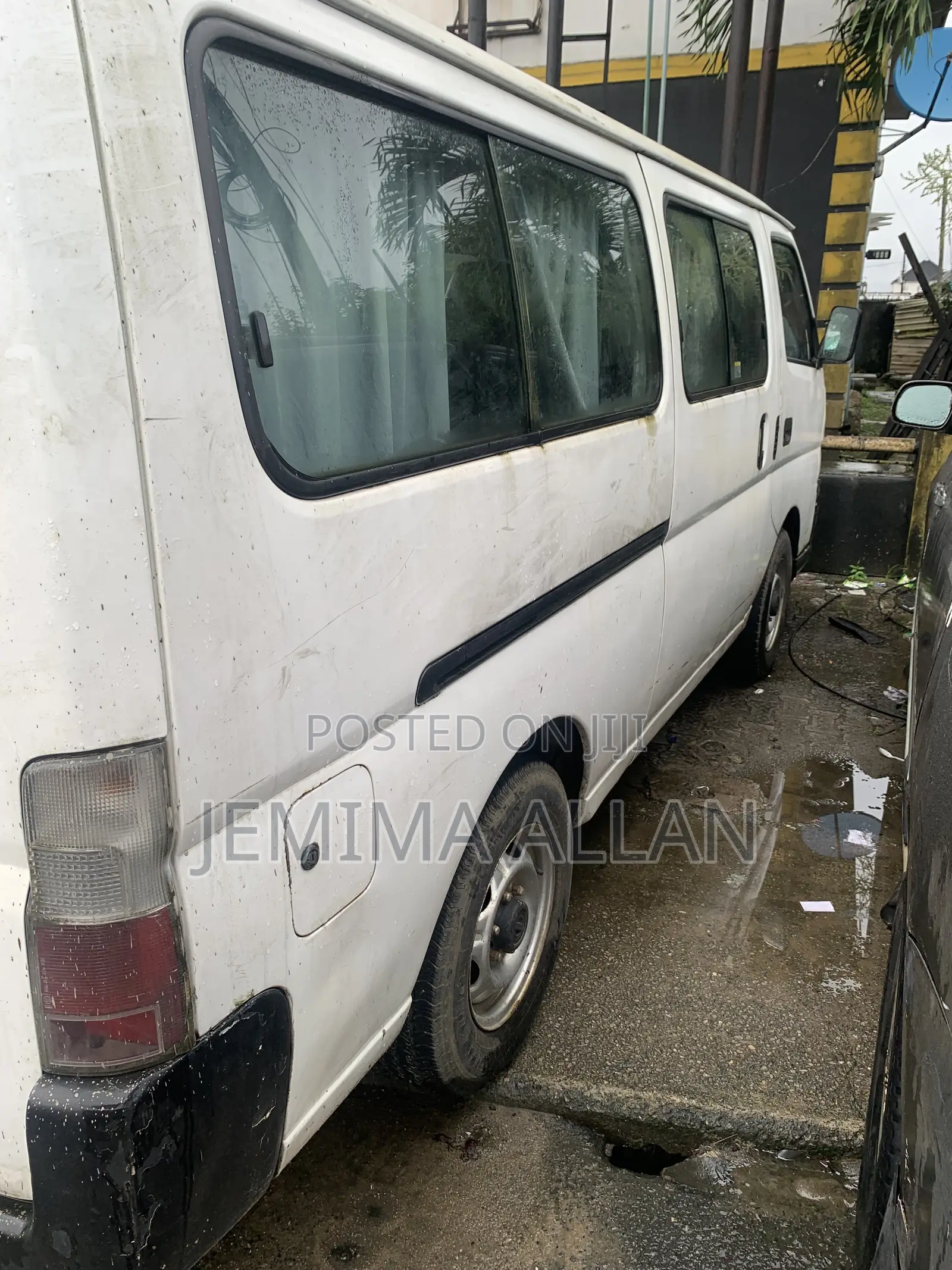 Nissan Caravan (Urvan) 2008 White