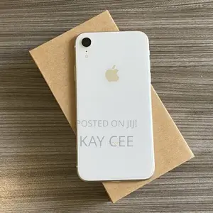 Apple iPhone XR 128 GB White
