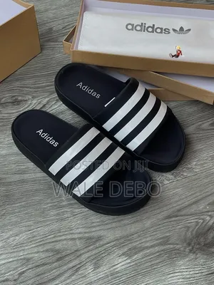 Cartoon Palm Slide