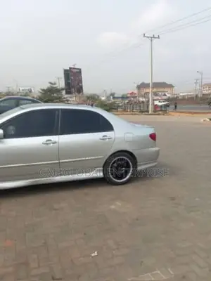 Toyota Corolla 2004 Silver