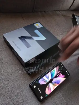Samsung Z 16 GB Black