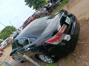 Honda Accord 2010 Black