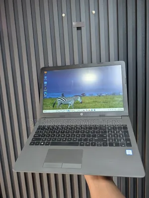 Laptop HP 250 G7 8GB Intel Core i5 SSD 256GB