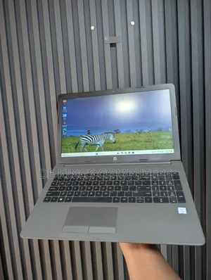 Laptop HP 250 G7 8GB Intel Core i5 SSD 256GB