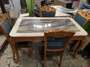 UK Neatly Used Dinning Table for Sale