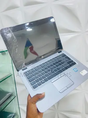 Laptop HP EliteBook 820 G3 8GB Intel Core i5 SSD 256GB