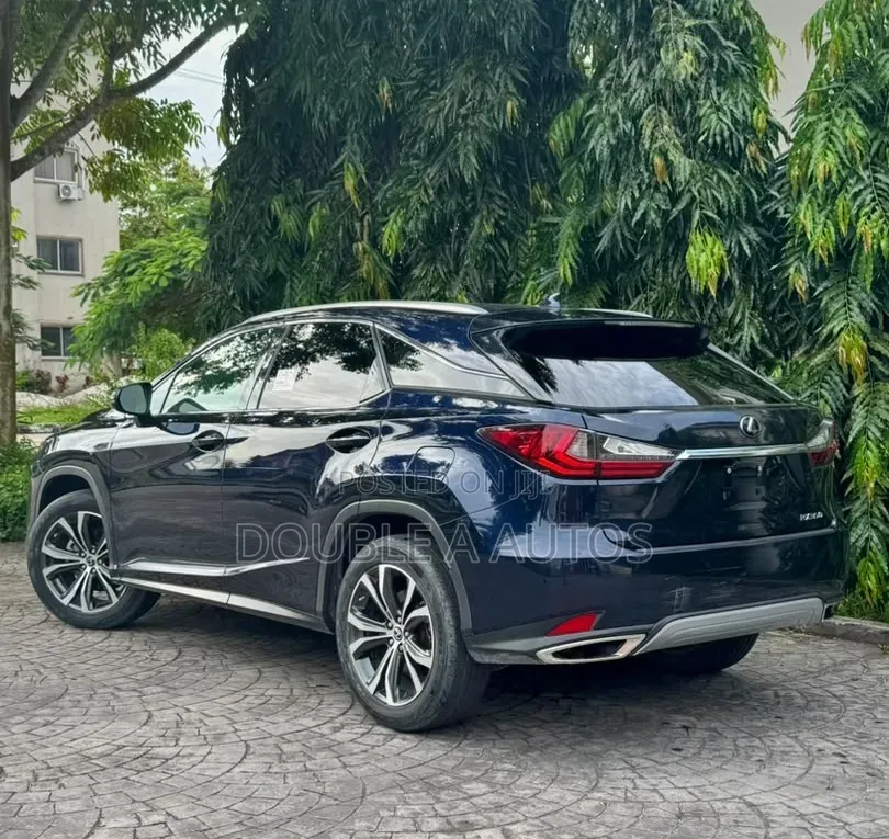 Lexus RX 2020 Blue