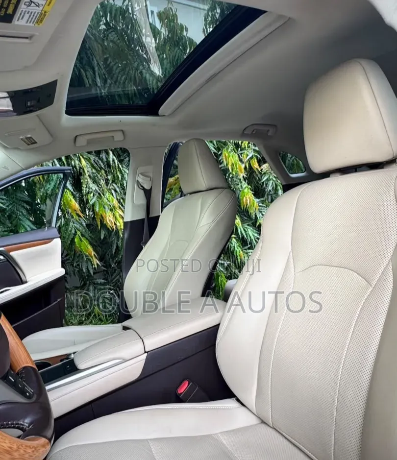 Lexus RX 2020 Blue