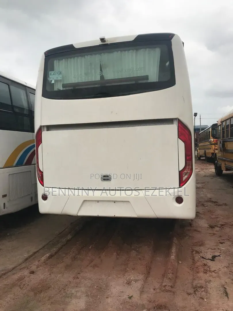 Yutong ZK6118HGA 2015 White