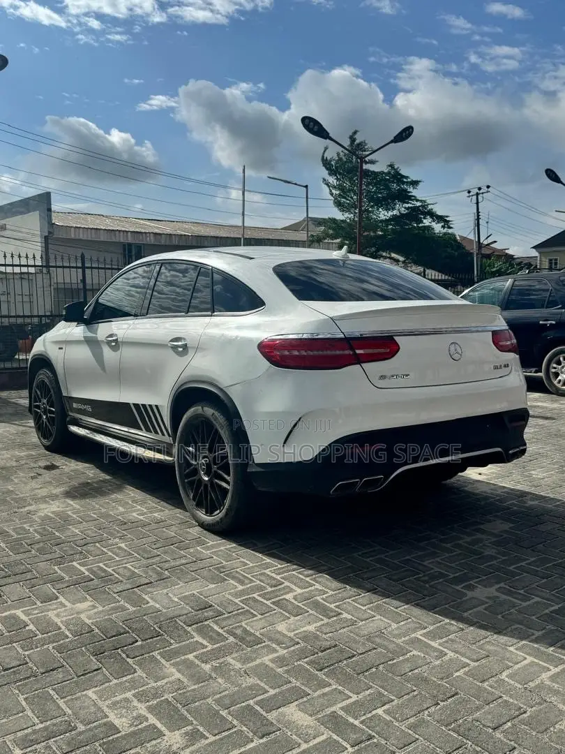 Mercedes-Benz GLE-Class 2016 White