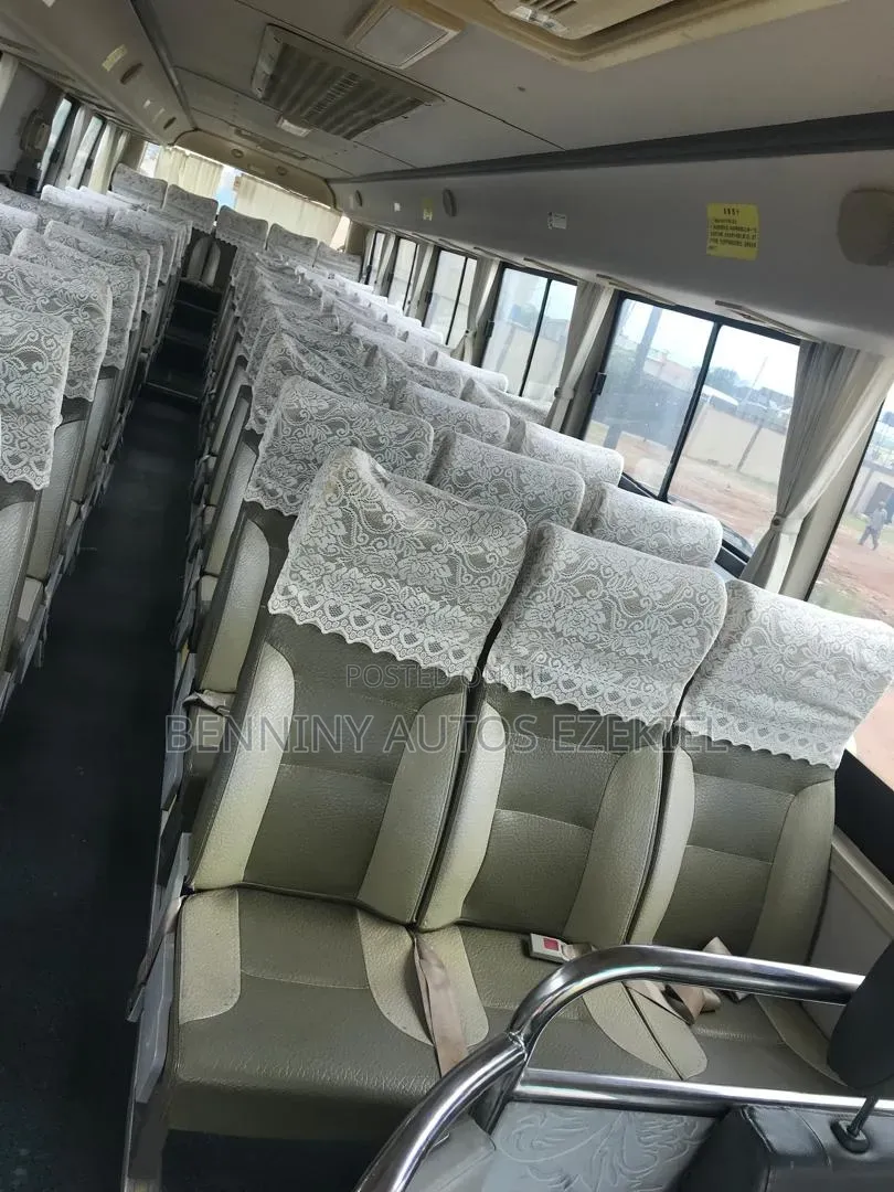Yutong ZK6118HGA 2015 White