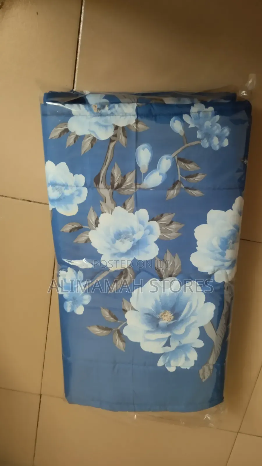 Two Padded Pillowcases With Bedsheet
