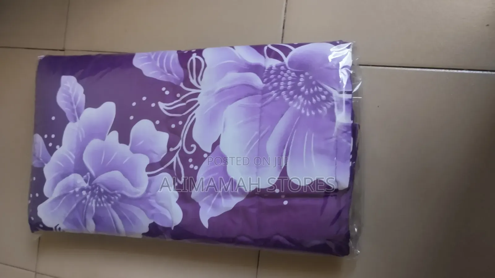Two Padded Pillowcases With Bedsheet