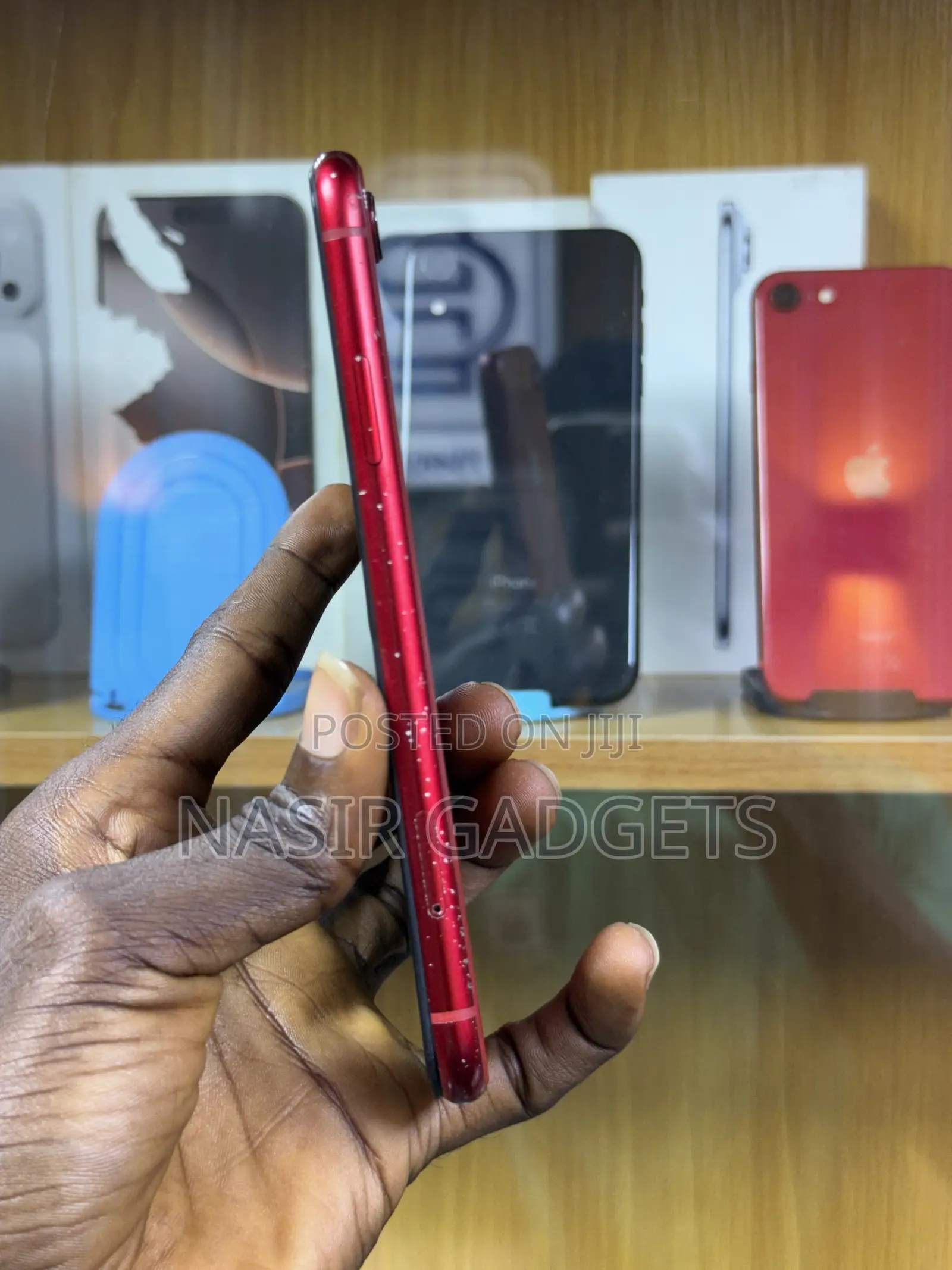 Apple iPhone XR 64 GB Red