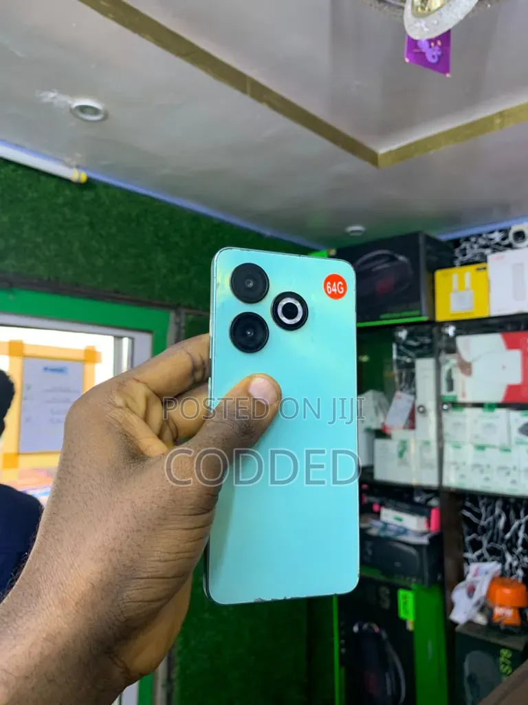 Infinix Smart 8 64 GB Green