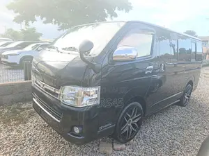 Toyota HiAce 2012 Black