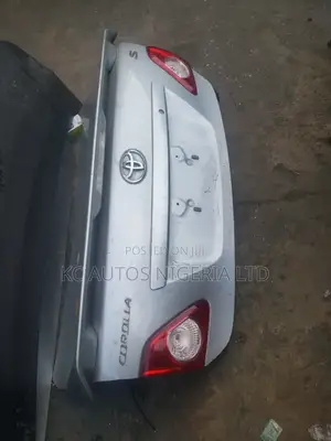 Boot Toyota Corolla 2019