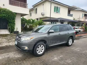 Toyota Highlander 2012 Gray