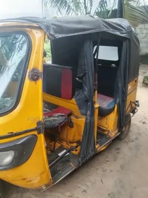 Tricycle 2023 Yellow