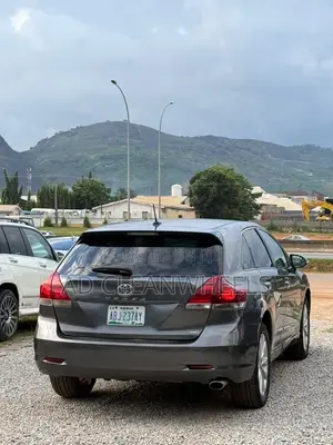 Toyota Venza XLE 2013 Gray