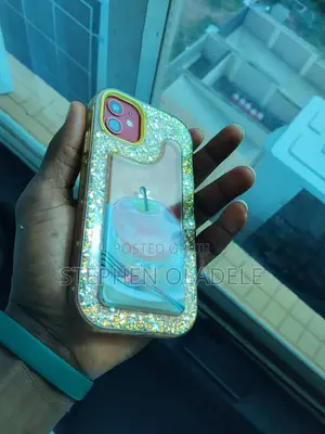 Apple iPhone 11 64 GB Red