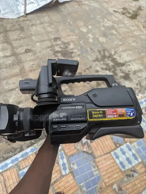 Sony HXR-MC2500 1 Big Battery