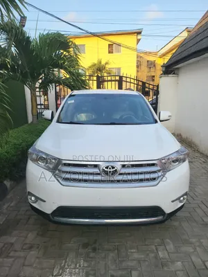 Toyota Highlander Limited 2010 White