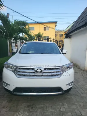 Toyota Highlander Limited 2010 White