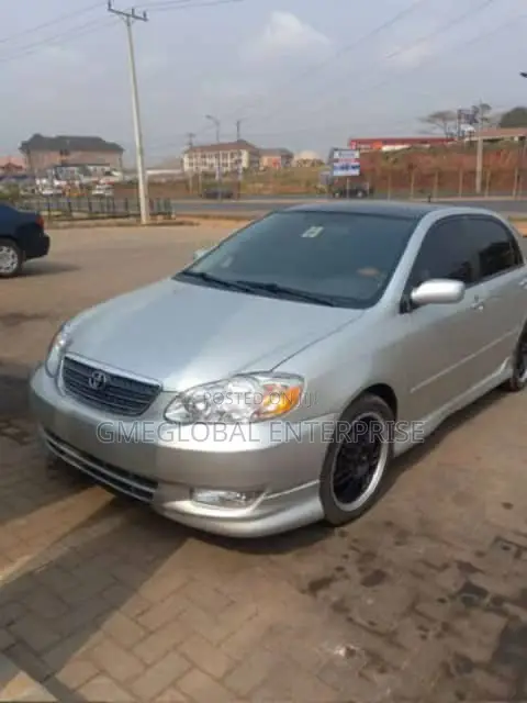 Toyota Corolla 2004 Silver
