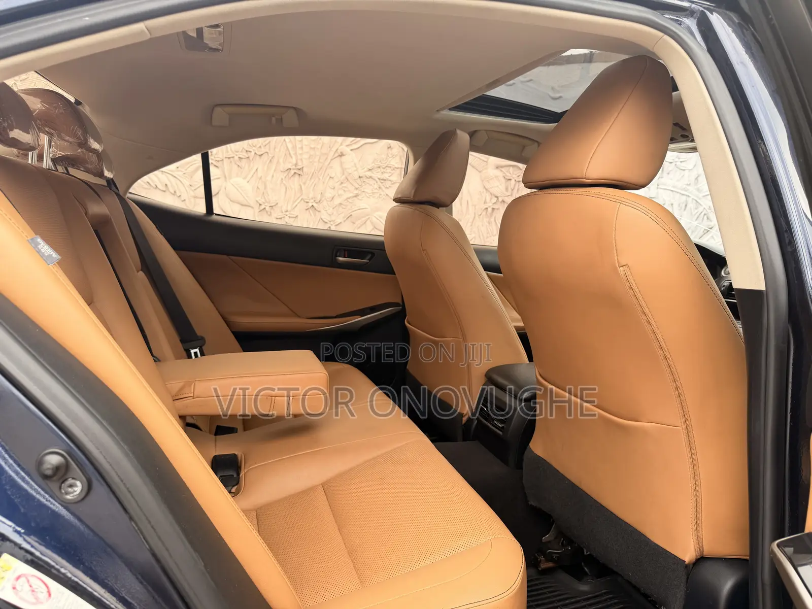 Lexus IS 300 AWD 2017 Blue