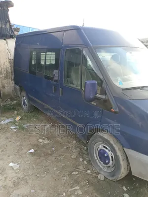 Ford Transit 1989 Blue