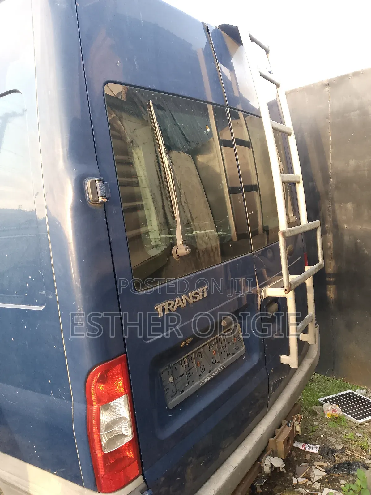 Ford Transit 1989 Blue