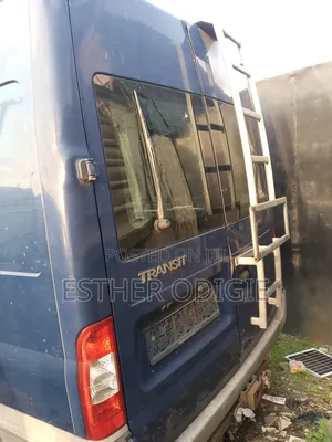 Ford Transit 1989 Blue